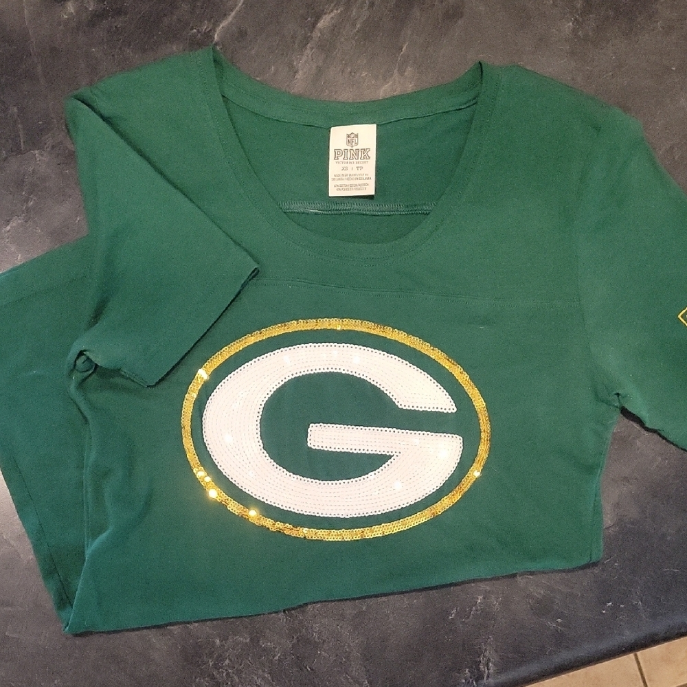 Victoria's Secret PINK Green Bay Packers Sequin Logo Tee